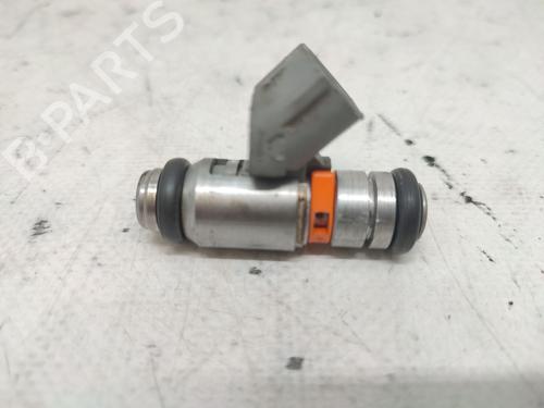 Used Injector VW POLO (6N2) 1.4 16V (75 hp) 27919946