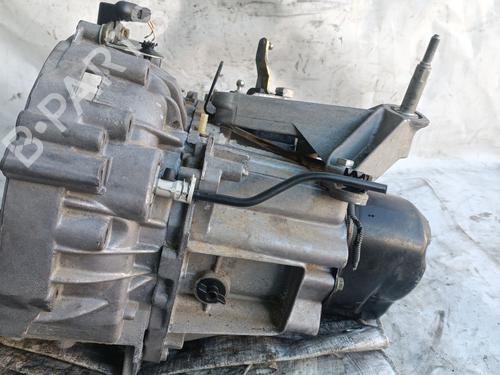 Used Gearbox Gearbox RENAULT MEGANE II (BM0/1_, CM0/1_) 1.5 dCi (BM0F, BM0T, BM2B, CM0F, CM0T) (82 hp) 40013075 40013075