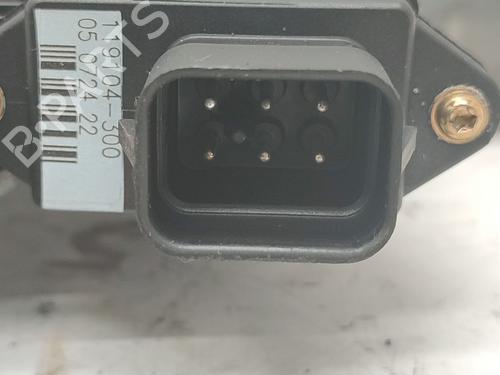 Front left window mechanism OPEL VECTRA B (J96) 1.8 i 16V (F19) | BP25820825C22 