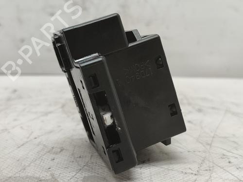 Steering column stalk FORD FOCUS II (DA_, HCP, DP)  | BP17567867I23 