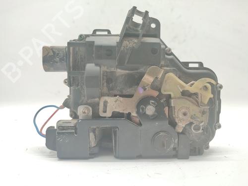 Højre bagtil lås SKODA OCTAVIA I (1U2) 1.9 TDI (90 hp) 30834714