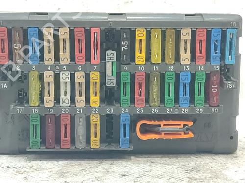 Used Fuse box PEUGEOT PARTNER Box Body/MPV (5_, G_) 1.9 D (69 hp) 27618535