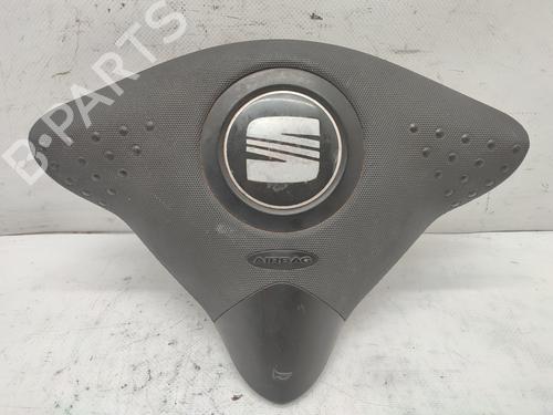Used Driver airbag SEAT CORDOBA (6K2) 1.4 (60 hp) 18266162