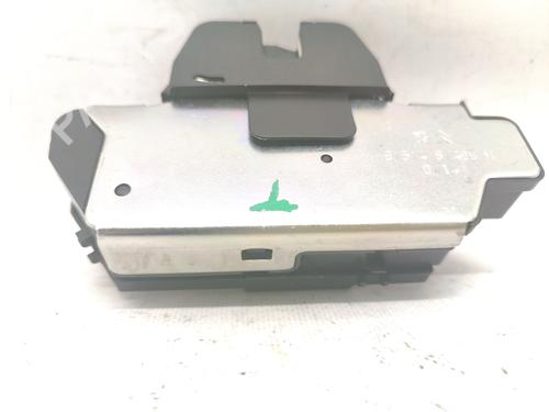 Tailgate lock CITROËN C3 II (SC_) 1.2 VTi 82 8719F8