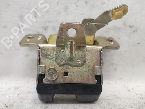 Used Tailgate lock OPEL CORSA B (S93) 1.2 i (F08, F68, M68) (45 hp) 27639803