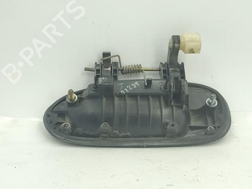 Klamka zewnętrzna drzwi tylnych prawych KIA CARENS I MPV (FC, FJ) 2.0 CRDi | BP31061012C130