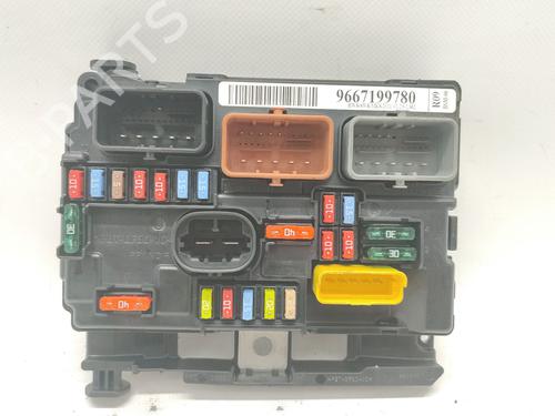 Used Fuse box Fuse box PEUGEOT 207 (WA_, WC_) 1.4 (75 hp) 34693812 34693812