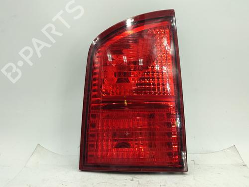 Feu de coffre gauche SSANGYONG KYRON 2.0 Xdi 4x4 (141 hp) 31644571