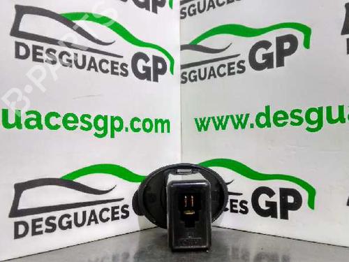 Headlight switch HYUNDAI COUPE I (RD)  | BP7140192I24 