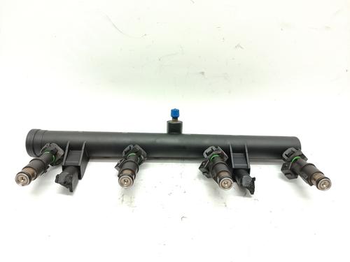 Used Injection rail PEUGEOT 406 (8B) 1.8 16V (116 hp) 30052908