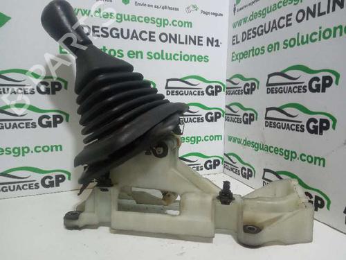 Used Gear lever TOYOTA RAV 4 I (_A1_) 2.0 (129 hp) 7427457