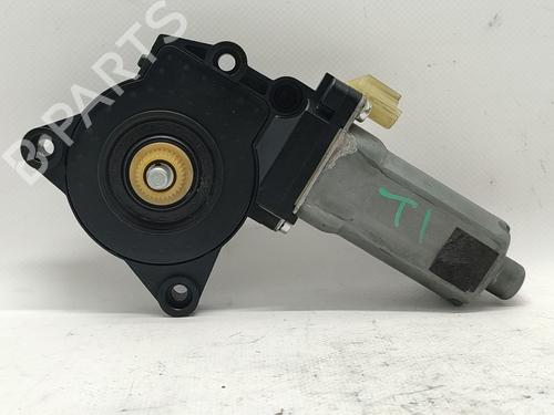 Rudehejsemotor bagstkærm venstre KIA CARENS III MPV (UN) 2.0 CRDi 140 (140 hp) 30136420