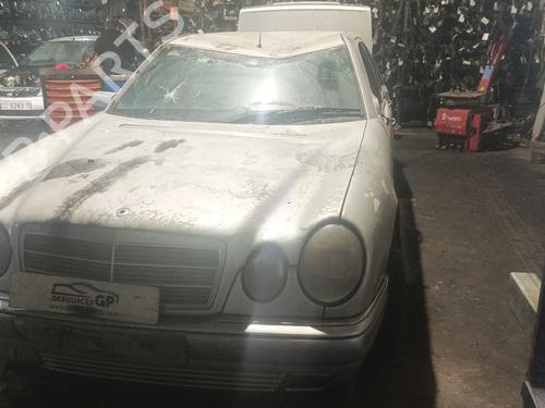 Brukte deler til MERCEDES-BENZ E-CLASS (W210) E 300 Turbo-D (210.025) (177 hp) 4354391