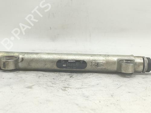 Used Injection rail Injection rail 38489459 38489459