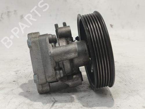 Used Steering pump KIA CERATO I Saloon (LD) [2004-2011]  16951592