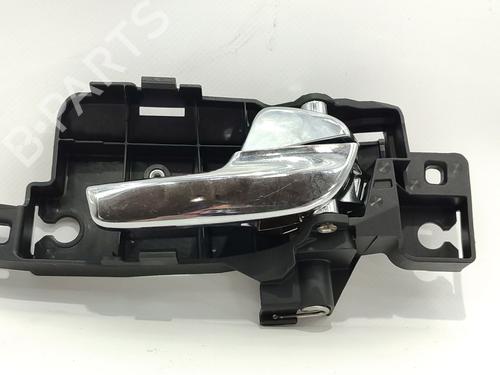 front-right-interior-door-handle-ford-s-max-wa6-2006-2007-2008-2009-2010-2011-2012-2013-2014-39268596 main image