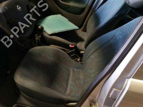 Klamka zewnętrzna drzwi tylnych prawych OPEL CORSA C (X01) 1.2 (F08, F68) | BP7135954C130 