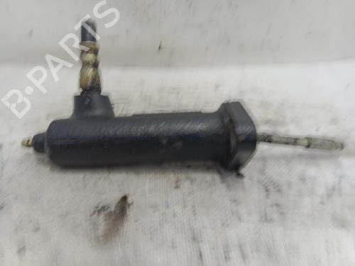 Used Clutch slave cylinder MERCEDES-BENZ VITO Van (W638) 110 D 2.3 (638.074, 638.078) (98 hp) 25882829