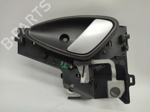 Venstre bak invendig håndtak CITROËN C5 I (DC_) 2.0 HDi (DCRHZB, DCRHZE) (109 hp) 16262803