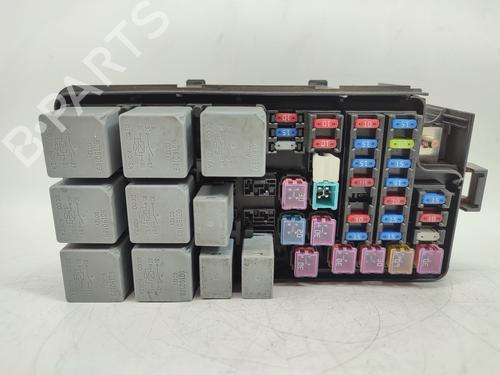 Fuse box DAEWOO NUBIRA Saloon (J200) [2003-2024]  15658118