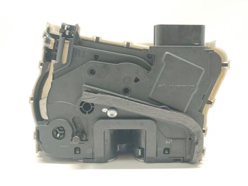 Used Rear right lock Rear right lock MG MG ZS SUV (AZS1) 1.0 T-GDi (111 hp) 39668759 39668759