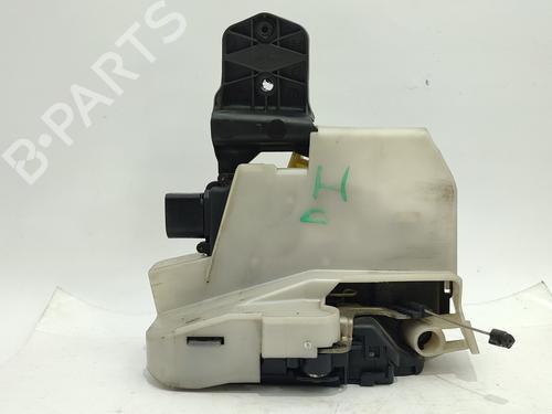 Venstre fortil lås VW PASSAT B5.5 (3B3) 1.9 TDI (101 hp) 31292305