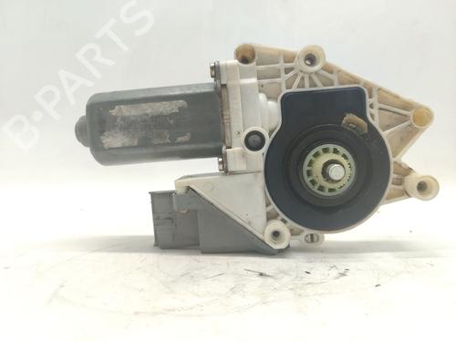 Used Right rear window motor Right rear window motor PEUGEOT 406 (8B) 2.0 HDI 110 (109 hp) 31853486 31853486