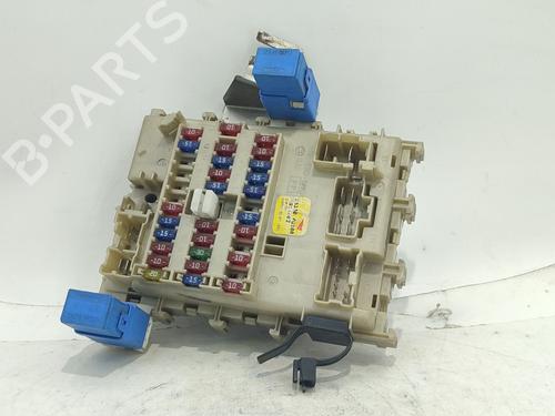 Used Fuse box NISSAN ALMERA TINO (V10) 2.2 dCi (115 hp) 32440000