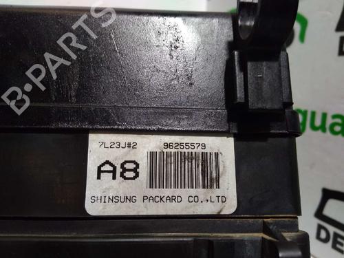 Fuse box DAEWOO NUBIRA Saloon (J100)  | BP7146178E1 