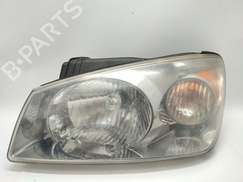 Used Left headlight Left headlight KIA CERATO I Hatchback (LD) 1.6 CRDi (115 hp) 33469484 33469484