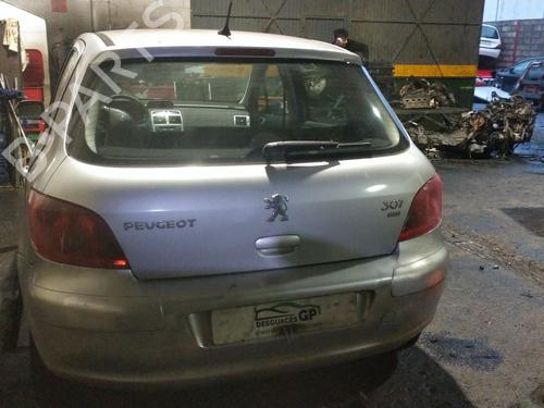 Left headlight PEUGEOT 307 (3A/C) 1.6 HDi 110 | BP32020295C28