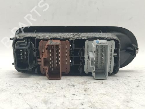 Left front window switch RENAULT MEGANE II (BM0/1_, CM0/1_) | BP30149897I27
