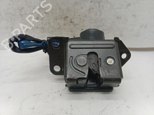 Used Tailgate lock TOYOTA COROLLA (_E12_) 1.4 VVT-i (ZZE120_, ZZE120R) (97 hp) 25036923