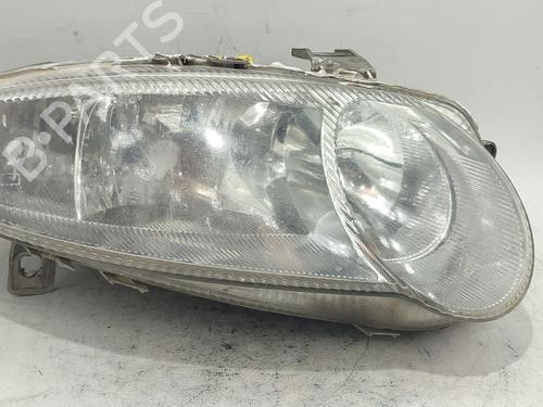 Used Right headlight Right headlight ALFA ROMEO 147 (937_) 1.6 16V T.SPARK ECO (937.AXA1A, 937.BXA1A) (105 hp) 35789089 35789089