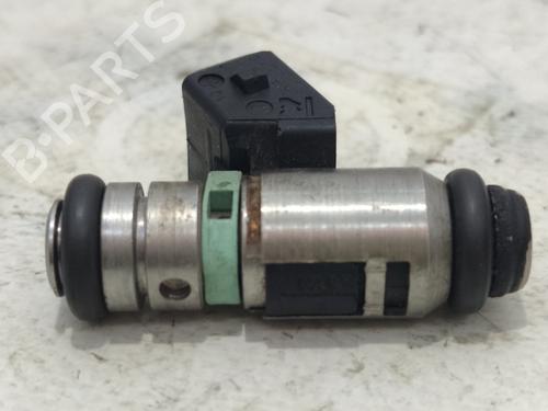 Used Injector FIAT PUNTO (188_) 1.2 60 (188.030, .050, .130, .150, .230, .250) (60 hp) 19330169