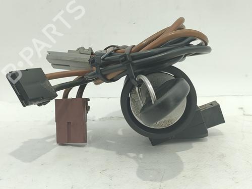 Used Ignition barrel CITROËN XSARA (N1) 1.9 TD (90 hp) 31585295