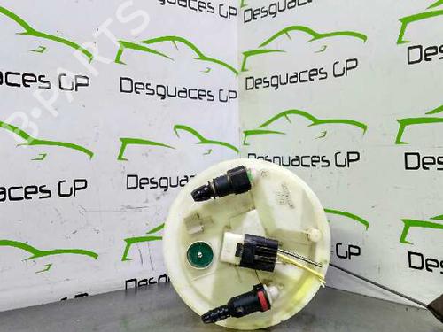 Pompe à carburant RENAULT MEGANE II Saloon (LM0/1_) 1.9 dCi (LM0G, LM1G, LM2C) | BP7135584M76 