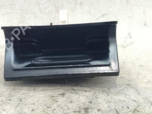 Bagagerumshåndtag Bagagerumshåndtag HONDA CR-V IV (RM_) 2.2 i-DTEC 4WD (RE6) (150 hp) 36406531 36406531
