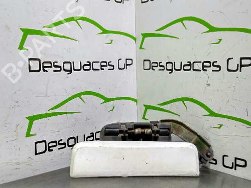 Used Front left exterior door handle PEUGEOT 106 II (1A_, 1C_) [1996-2005]  7140428