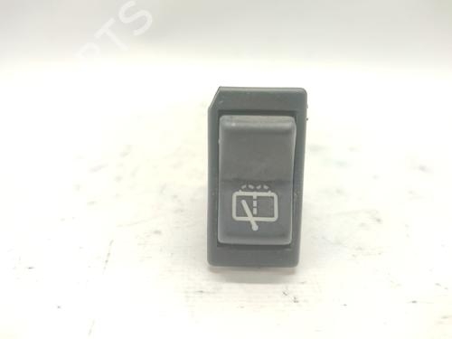 Used Switch Switch SUZUKI SJ410 1.0 (SJ410) (45 hp) 34432111 34432111