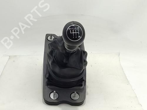Used Gear lever Gear lever 39266608 39266608