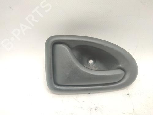 Used Front left interior door handle Front left interior door handle RENAULT MEGANE I Classic (LA0/1_) 1.6 e (LA0F, LA0S) (90 hp) 34634272 34634272