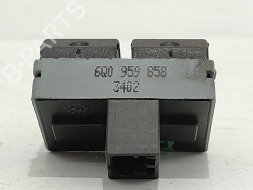 Left front window switch SEAT IBIZA III (6L1) 1.4 16V | BP28610549I27 