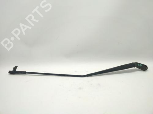 Vindspejlsviskerarm Vindspejlsviskerarm VW POLO IV (9N_, 9A_) 1.4 16V (75 hp) 34240608 34240608