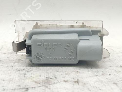 Licence plate light RENAULT MEGANE II (BM0/1_, CM0/1_) | BP30149911I40