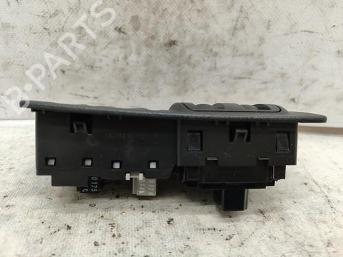 Switch RENAULT LAGUNA III (BT0/1) 2.0 dCi (BT01, BT08, BT09, BT0E, BT0K, BT12, BT1C, BT1D,... | BP24589684I30 