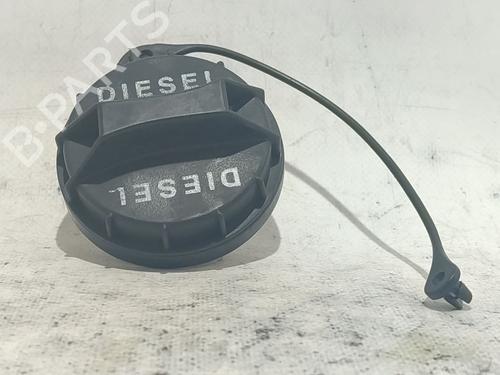 fuel-flap-kia-carens-iii-mpv-un-2006-2007-2008-2009-2010-2011-2012-2013-34495059 main image