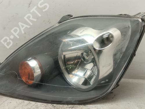 Used Right headlight FORD FIESTA V (JH_, JD_) [2001-2014]  17833964
