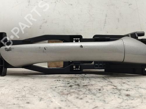 Used Front right exterior door handle MERCEDES-BENZ C-CLASS (W203) C 220 CDI (203.006, 203.008) (143 hp) 27435690