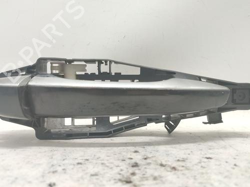 Højre bagtil udvendigt håndtag Højre bagtil udvendigt håndtag PEUGEOT 308 SW II (LC_, LJ_, LR_, LX_, L4_) 2.0 BlueHDi 150 (150 hp) 37421463 37421463